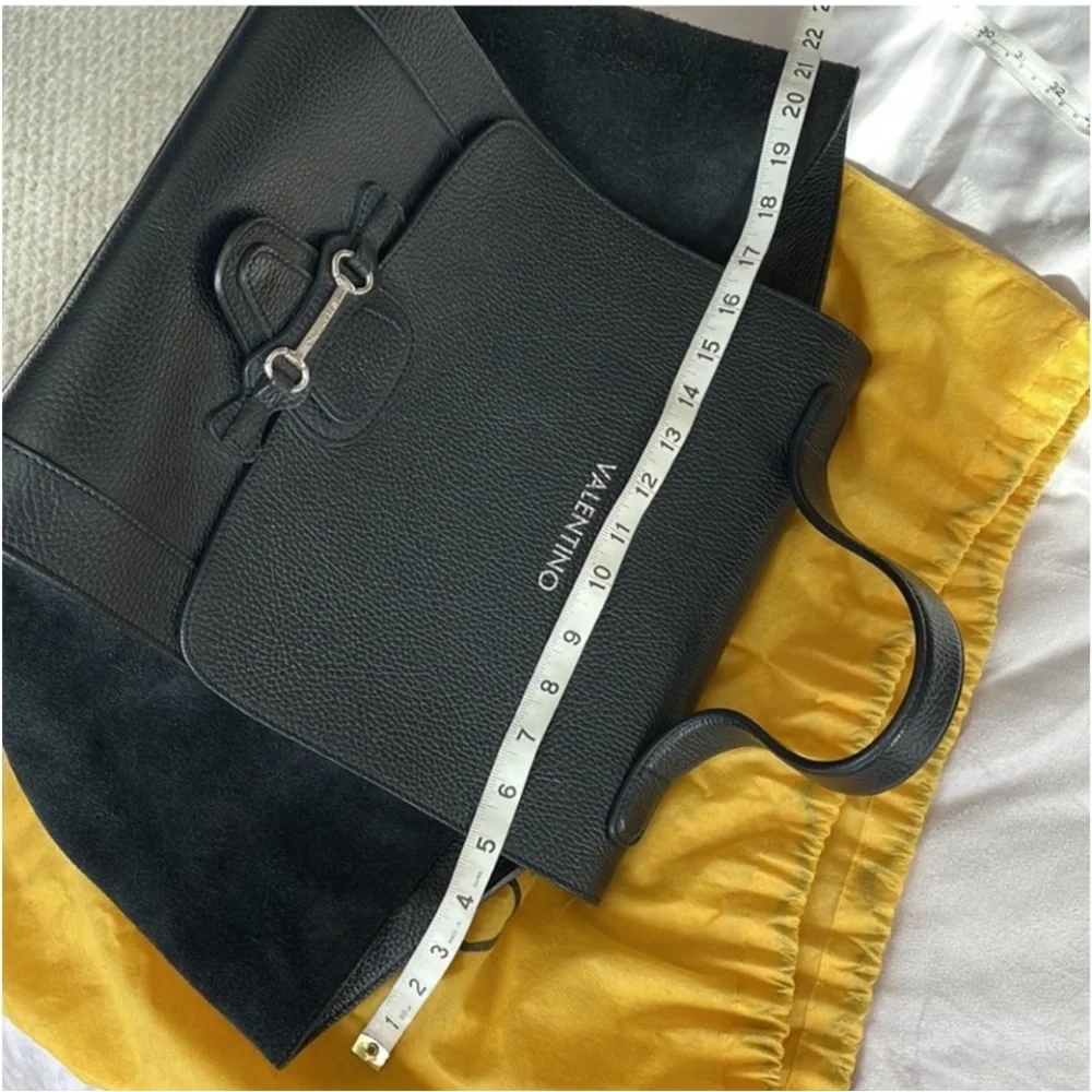 Valentino Black Genuine Leather large Bag brand new with the tags and receipts. - Picture 5 of 15